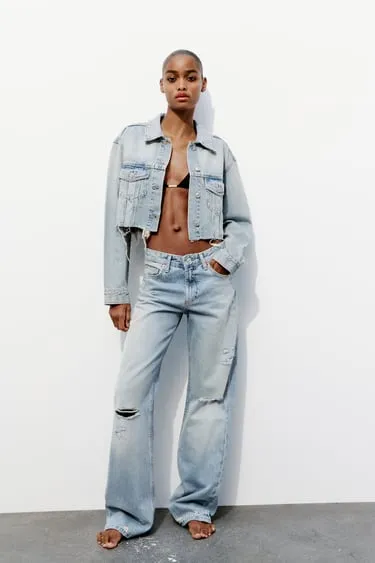 Укороченная джинсовая куртка TRF